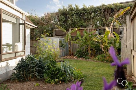 Photo of property in 18b Valley Road, Mount Maunganui, 3116