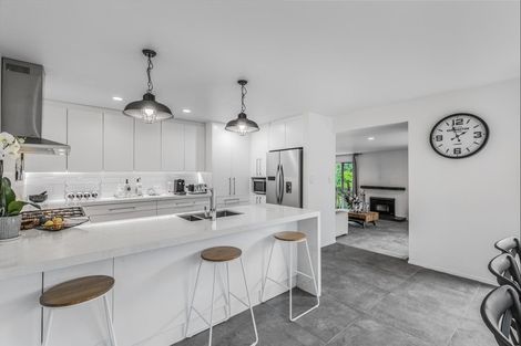 Photo of property in 68 Upper Harbour Drive, Greenhithe, Auckland, 0632