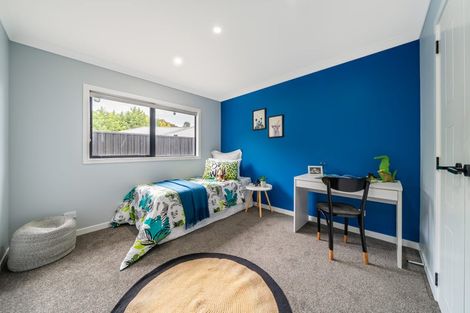 Photo of property in 11 Salisbury Crescent, Wallaceville, Upper Hutt, 5018