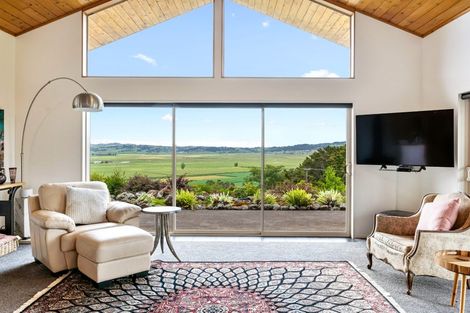 Photo of property in 41 Apotu Park Lane, Kauri, Kamo, 0185