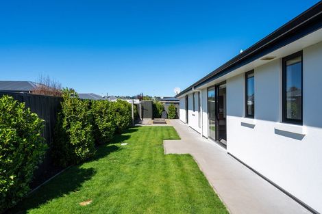 Photo of property in 12 Mellay Mews, Mosgiel, 9024