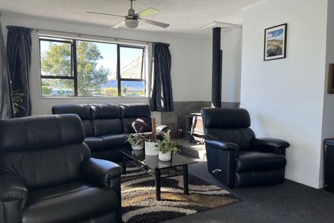 Photo of property in 9 Menzies Street, Westport, 7825