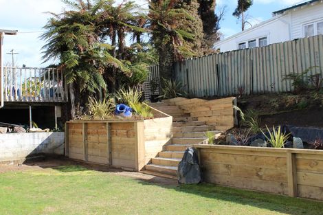 Photo of property in 105 Rangatira Drive, Mangakino, 3421