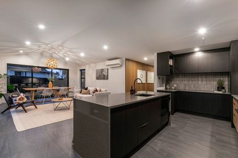 Photo of property in 4a Roland Road, Greenhithe, Auckland, 0632