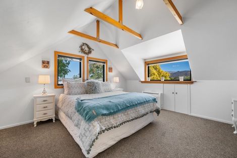 Photo of property in 94 Shields Street, Clyde, 9330