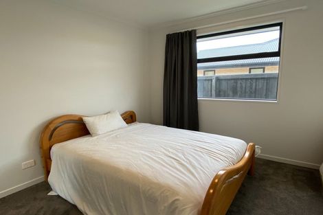 Photo of property in 192 Faringdon Boulevard, Rolleston, 7615