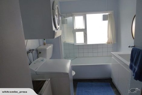 Photo of property in 8/2 Scarborough Terrace, Mount Victoria, Wellington, 6011