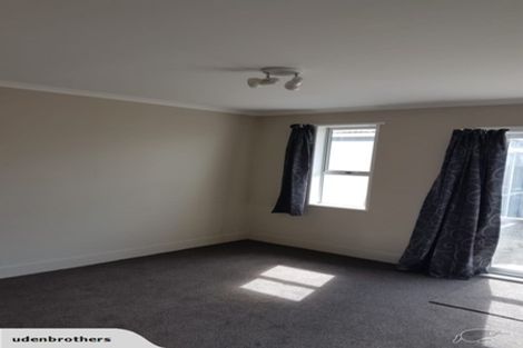 Photo of property in 2/58 Inwoods Road, Parklands, Christchurch, 8083