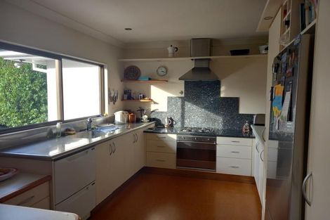 Photo of property in 184c Seaview Road, Westown, New Plymouth, 4310