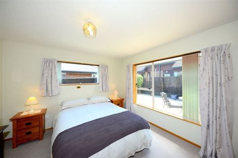 Photo of property in 1/43 Kedleston Drive, Avonhead, Christchurch, 8042