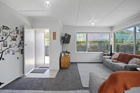 Photo of property in 27 Buckland Road, Tuakau, 2121