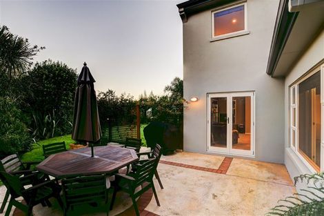 Photo of property in 10 Takapu Place, Huntington, Hamilton, 3210