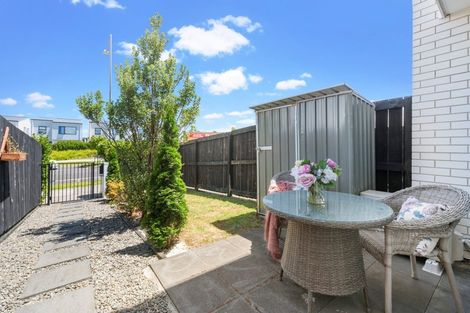 Photo of property in 95 Battalion Drive, Papakura, 2110