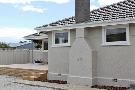 Photo of property in 30 Balmoral Street, Oamaru North, Oamaru, 9400