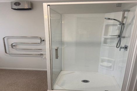 Photo of property in 2/61 Colombo Street, Cashmere, Christchurch, 8022