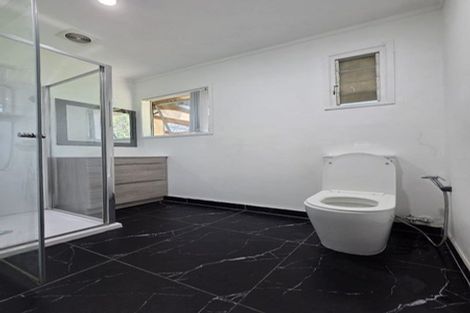 Photo of property in 14 Sutton Crescent, Papakura, 2110