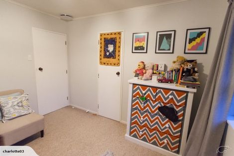 Photo of property in 24 Percy Dyett Drive, Karori, Wellington, 6012