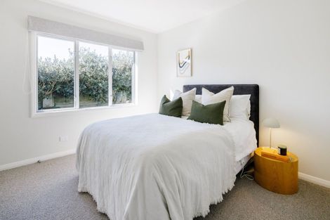 Photo of property in 1 Norfolk Drive, Cambridge, 3434