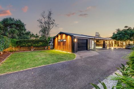 Photo of property in 18 Glengarry Avenue, Manly, Whangaparaoa, 0930