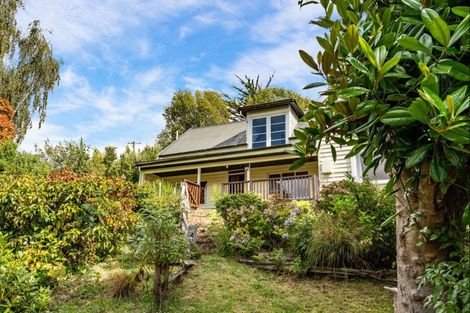 Photo of property in 8 Shadbolts Road, Pigeon Bay, Akaroa, 7583