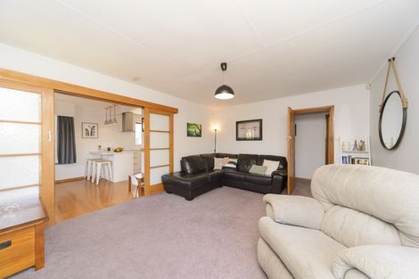 Photo of property in 22 Akaroa Avenue, Awapuni, Palmerston North, 4412