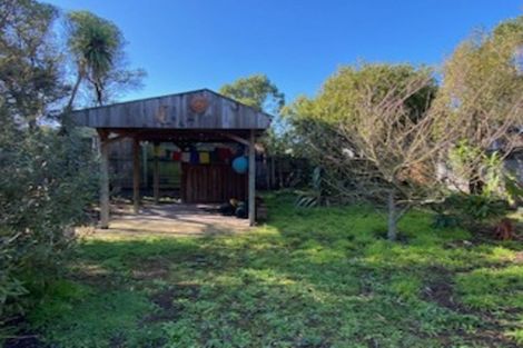 Photo of property in 13 Effingham Street, North New Brighton, Christchurch, 8083