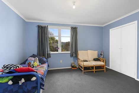 Photo of property in 131 Wellington Road, Wainuiomata, Lower Hutt, 5014