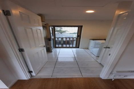 Photo of property in 2a Gallony Avenue, Massey, Auckland, 0614