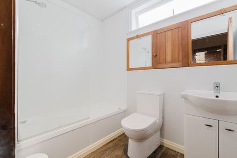 Photo of property in 37 Hereford Street, West End, Palmerston North, 4410