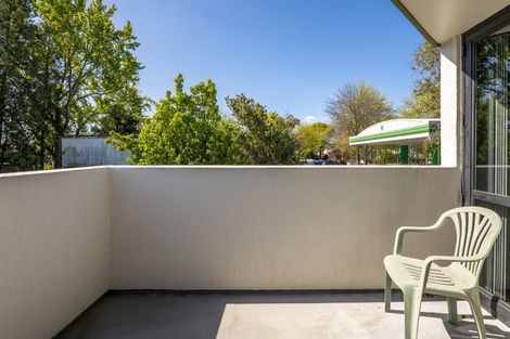 Photo of property in 3a Memorial Avenue, Ilam, Christchurch, 8053