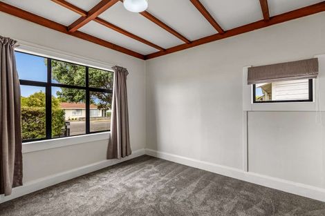 Photo of property in 9 Moore Street, West End, Palmerston North, 4412