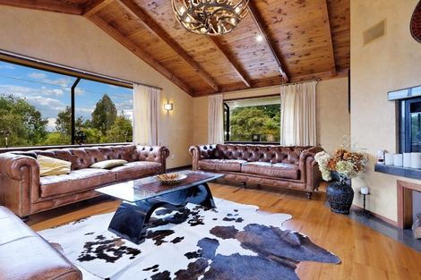 Photo of property in 181b Titirangi Road, Titirangi, Auckland, 0604