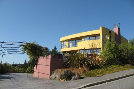 Photo of property in 35 Harry Ell Drive, Cashmere, Christchurch, 8022