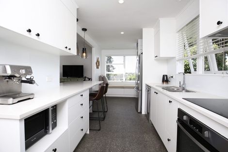 Photo of property in 54 Helena Street, Massey, Auckland, 0614