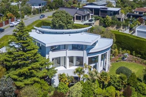 Photo of property in 142 Scarborough Road, Scarborough, Christchurch, 8081