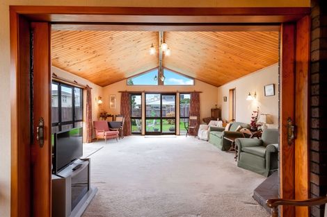 Photo of property in 583 Bank Street, Te Awamutu, 3800