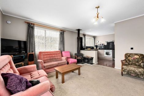 Photo of property in 1/20 Gentian Street, Timberlea, Upper Hutt, 5018