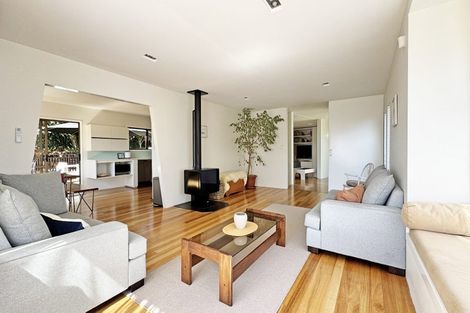 Photo of property in 26 Harper Street, Chatswood, Auckland, 0626