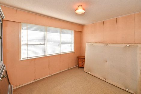 Photo of property in 16 Eastburn Street, Papakura, 2110