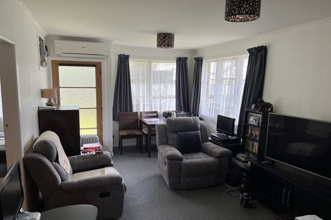 Photo of property in 62 Seddon Street, Wallaceville, Upper Hutt, 5018