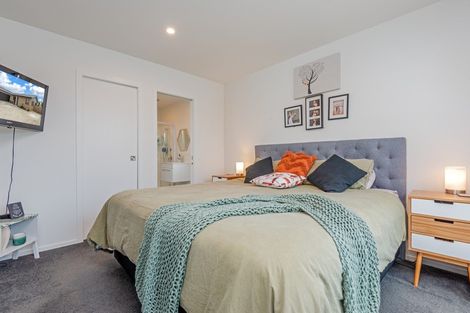 Photo of property in 24a Leeds Street, Milson, Palmerston North, 4414
