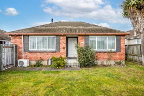 Photo of property in 25 Avro Crescent, Hornby, Christchurch, 8042