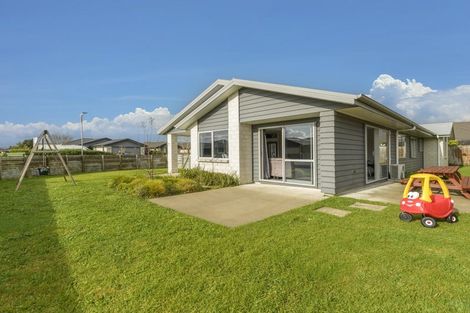 Photo of property in 50 Penetaka Heights, Pyes Pa, Tauranga, 3112