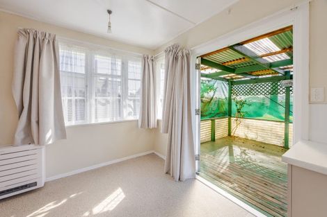 Photo of property in 1011 Saint Aubyn Street West, Saint Leonards, Hastings, 4120