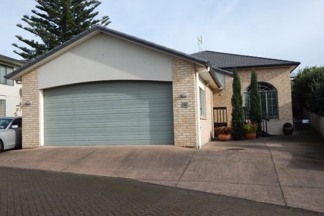 Photo of property in 15 Reidy Place, Pukekohe, 2120