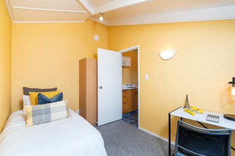 Photo of property in 12 Cormack Place, Greenmeadows, Napier, 4112