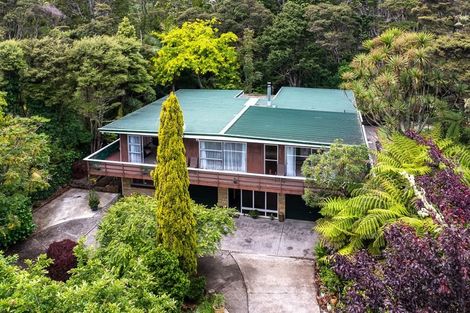 Photo of property in 48 Grassmere Road, Henderson Valley, Auckland, 0612