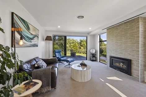 Photo of property in 2/31 Links Drive, Waiwhakaiho, New Plymouth, 4312