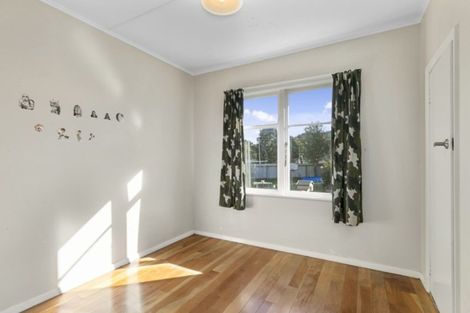 Photo of property in 17 Mckay Street, Wainuiomata, Lower Hutt, 5014