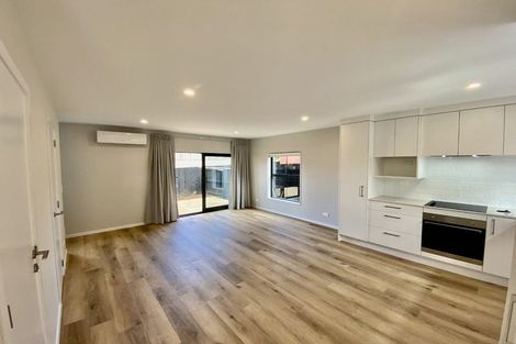 Photo of property in 5/15 Sunhill Road, Sunnyvale, Auckland, 0612